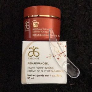 ARBONNE night repair cream
